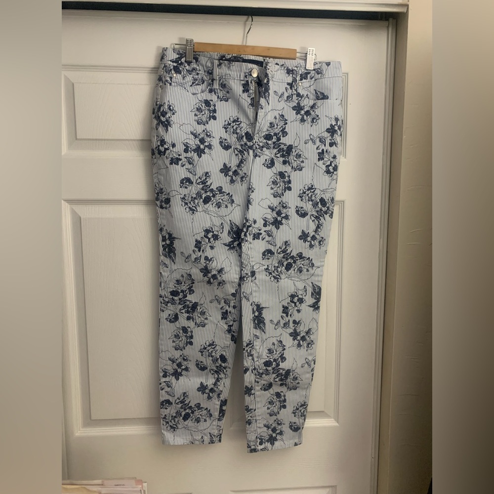 Women’s jeans